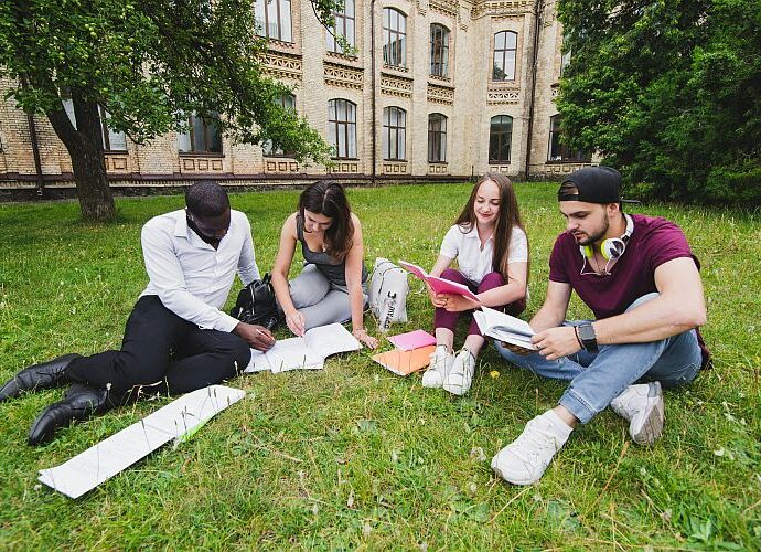 Sworn translation in Poland – kluczowy element rekrutacji i studiów zagranicznych